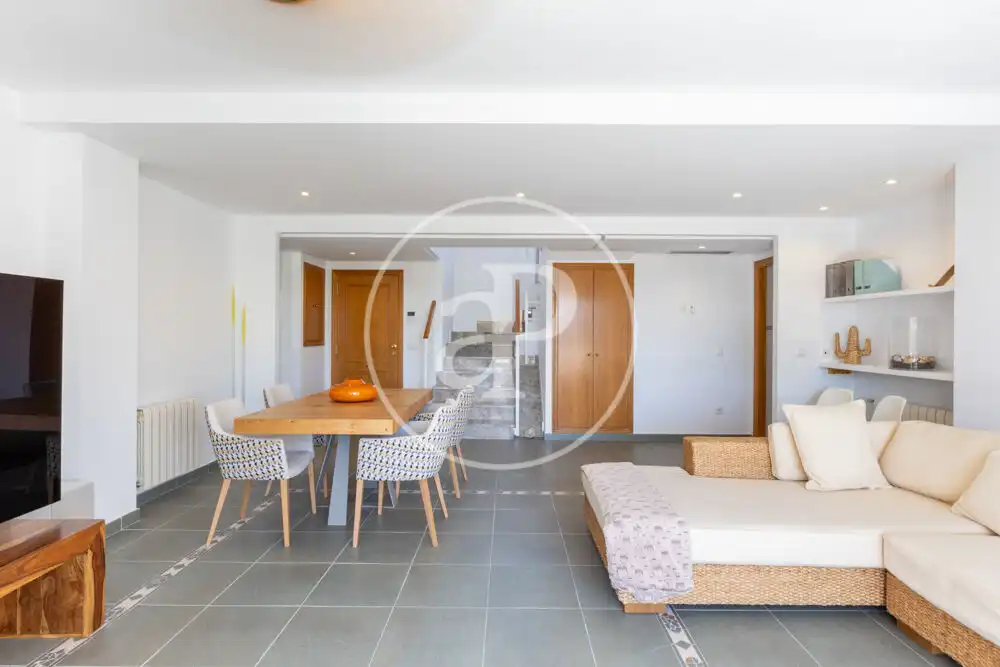 Sala de estar de Ático de alquiler en Bétera con Aire acondicionado, Calefacción y Jardín privado