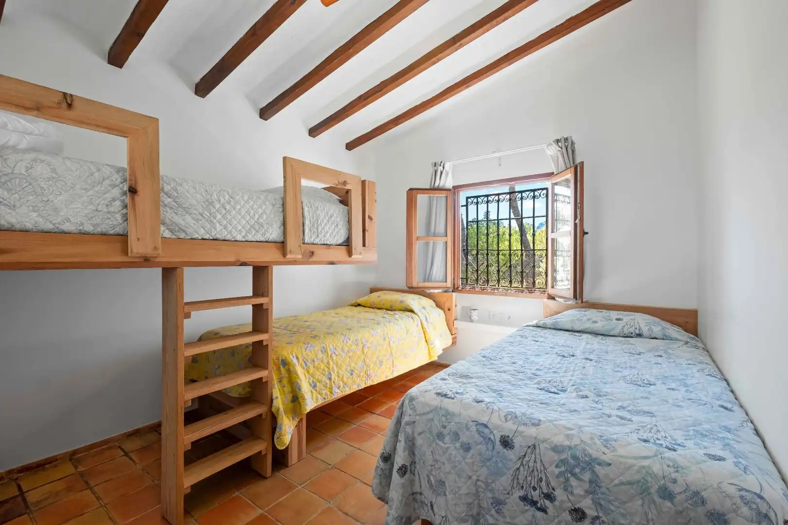 Bedroom of Houses for sale in L'Alfàs del Pi  with Air Conditioner, Heating and Private garden