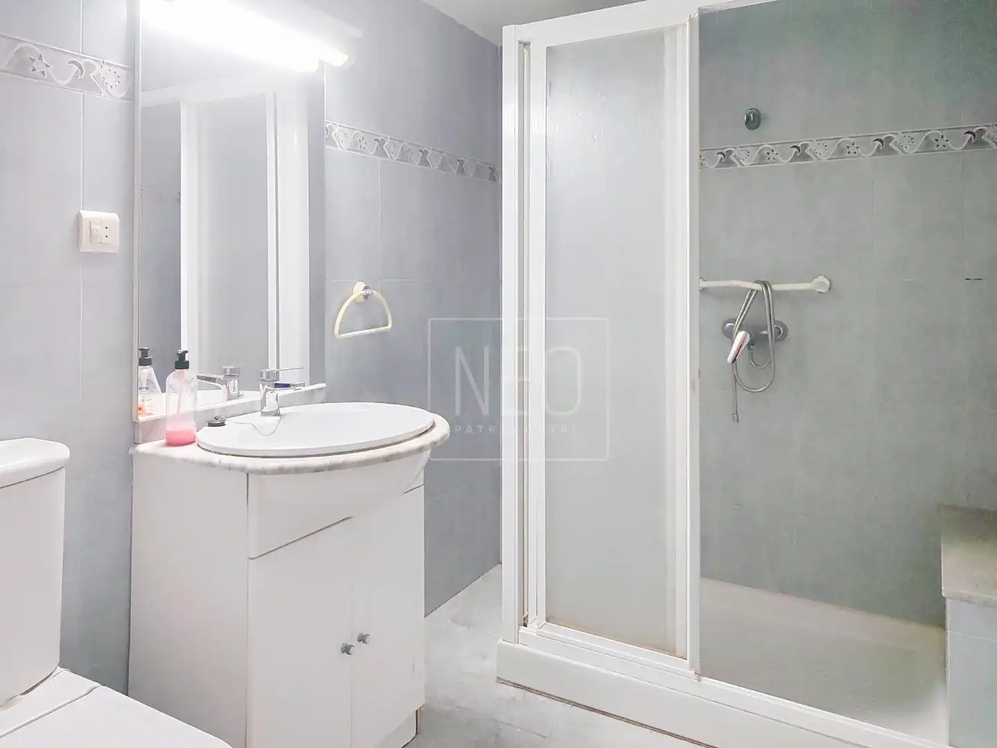 Bathroom of Houses for sale in Valencia  with Terrace