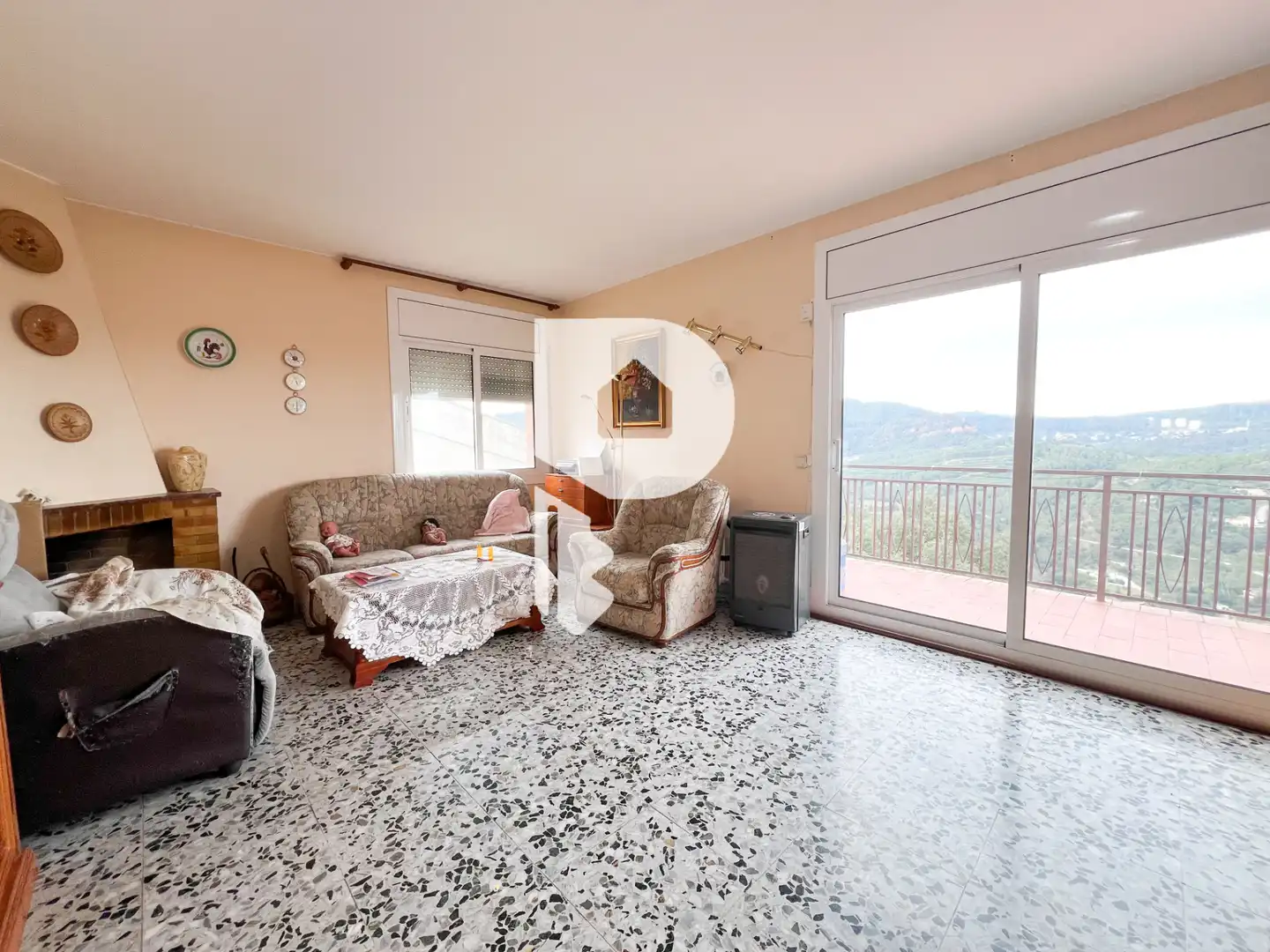 Dormitori de Casa o xalet en venda en Torrelles de Llobregat amb Aire condicionat, Calefacció i Jardí privat