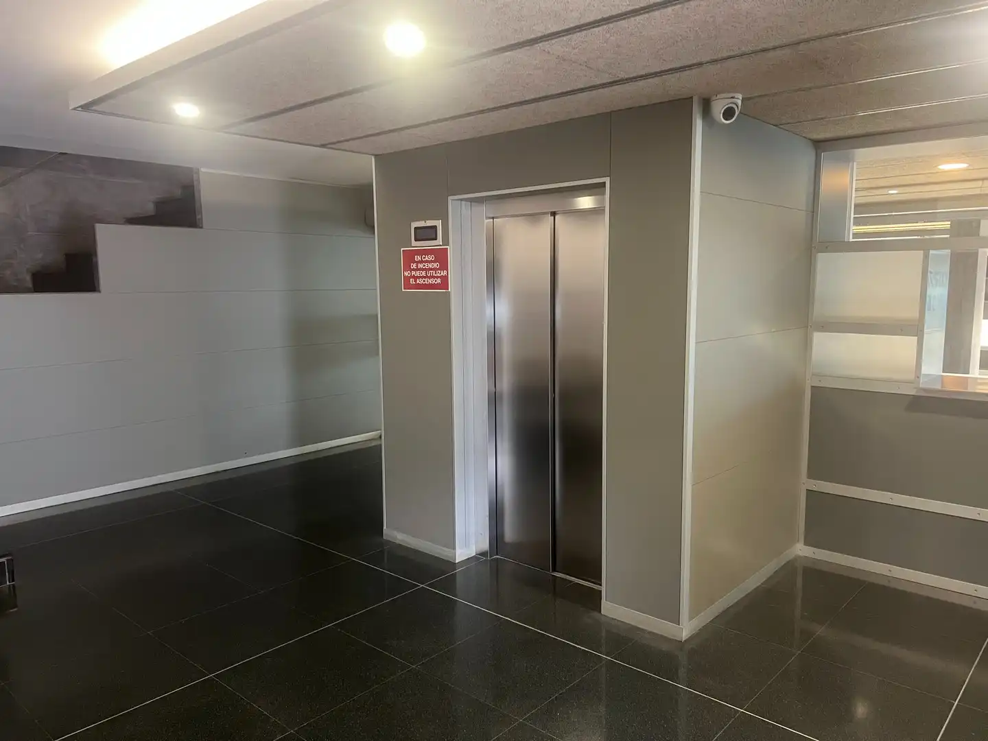 Nau industrial amb ascensor en venda a N/A, imagen 6