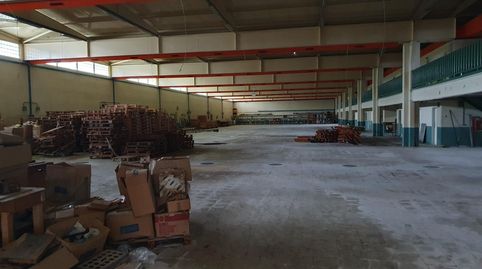 OPORTUNIDAD DE SÓLIDA Y DIÁFANA NAVE DE INDUSTRIAL DOBLE, imatge 2