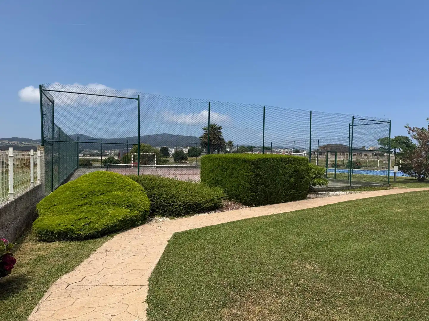 Parking de Piso de alquiler en Barreiros con Calefacción, Terraza y Amueblado