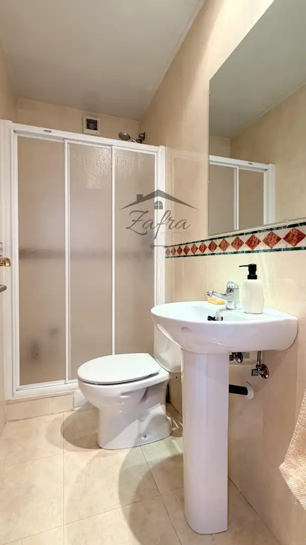 Baño de Piso en venta en Vidreres con Aire acondicionado, Calefacción y Terraza