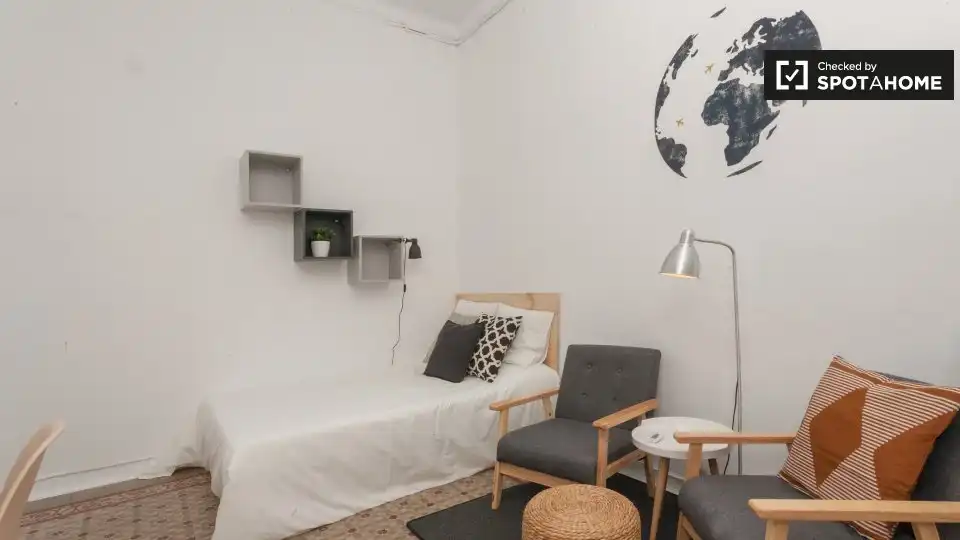 Bedroom of Flat for rent in Barcelona  with Air Conditioner, Heating and Furnished