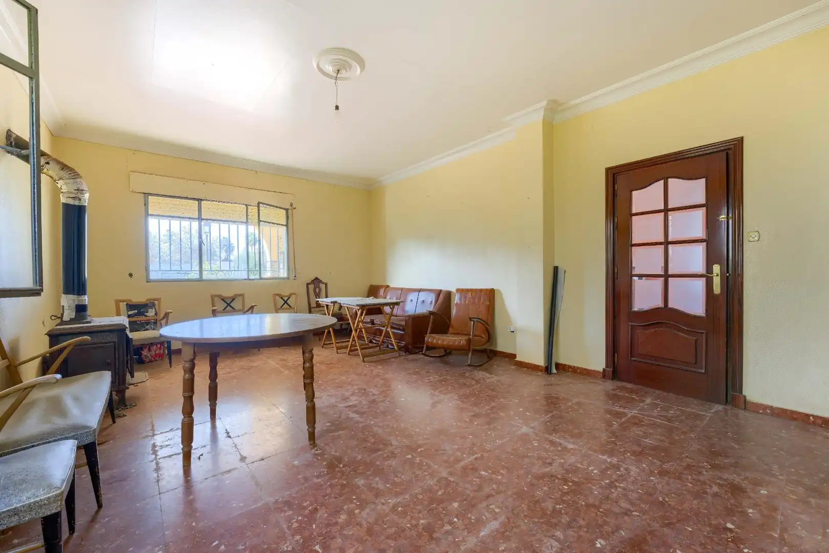 Houses for sale in Sanlúcar la Mayor  with Air Conditioner, Private garden and Terrace