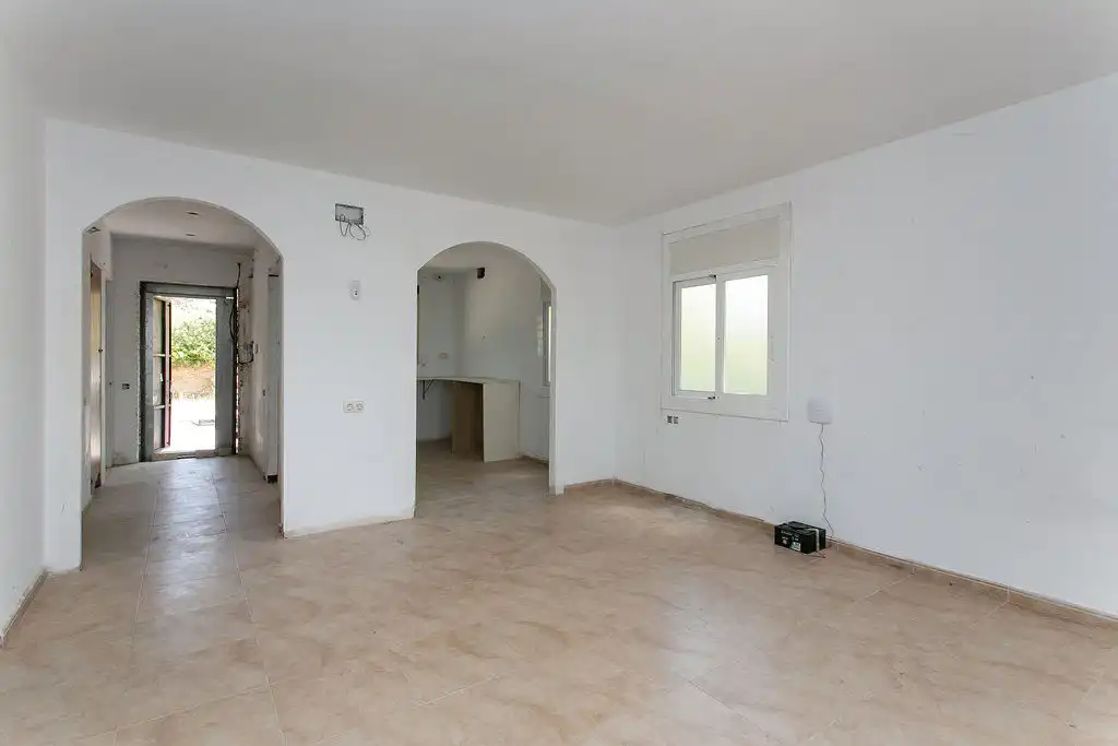 Detached house for sale in C/ Estartit, imagen 2