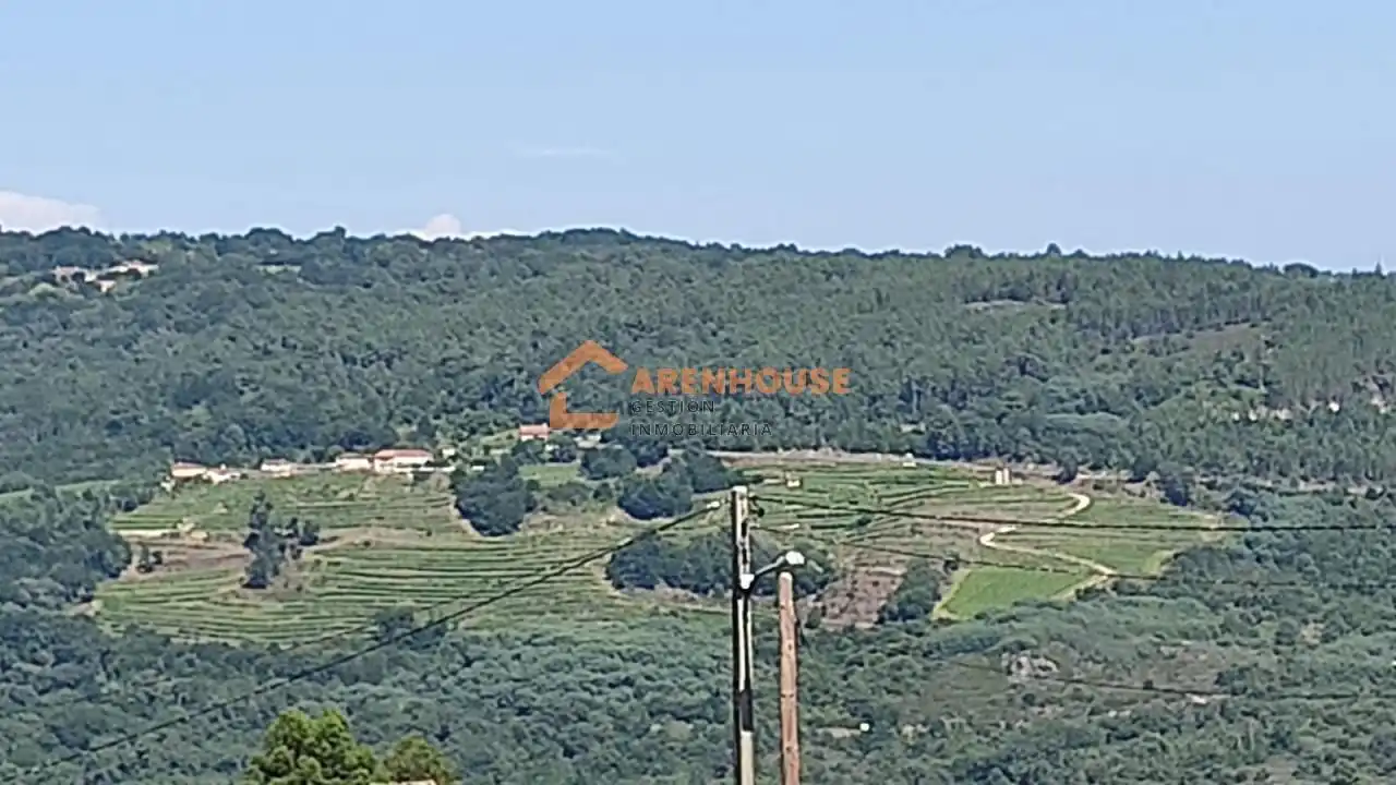 Casa o xalet en venda en Punxín amb Jardí privat, Traster i Moblat
