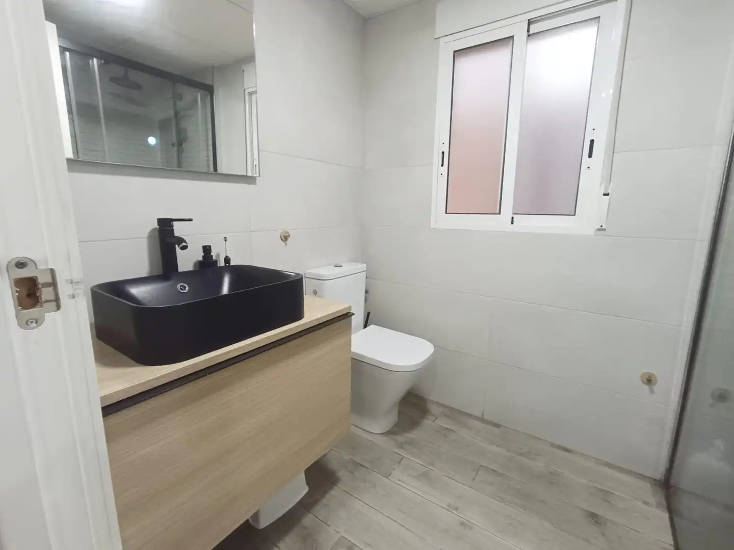 Bathroom of Flat for sale in Córdoba  with Air Conditioner, Storage room and Furnished