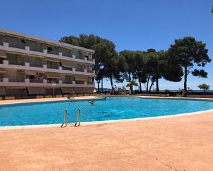 Schwimmbecken von Wohnung miete in Cambrils mit Klimaanlage, Schwimmbad und Balkon