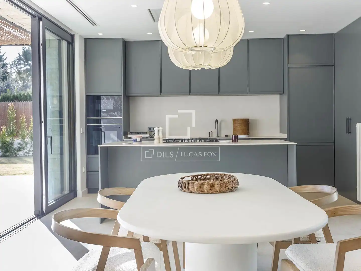 Cocina de Casa o chalet en venta en L'Eliana con Aire acondicionado, Calefacción y Jardín privado