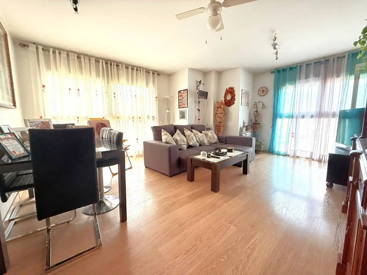 Living room of Flat for sale in Sant Celoni  with Heating, Furnished and Alarm
