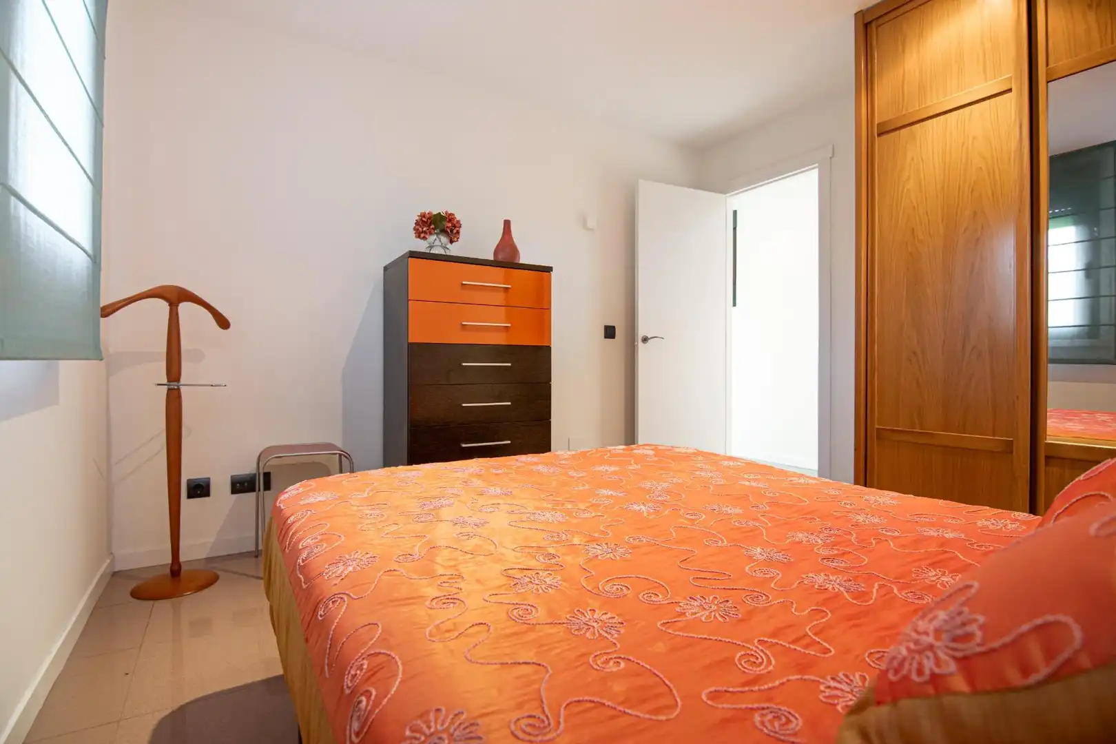 Habitación de Casa o chalet en venta en Bergondo con Calefacción, Jardín privado y Trastero