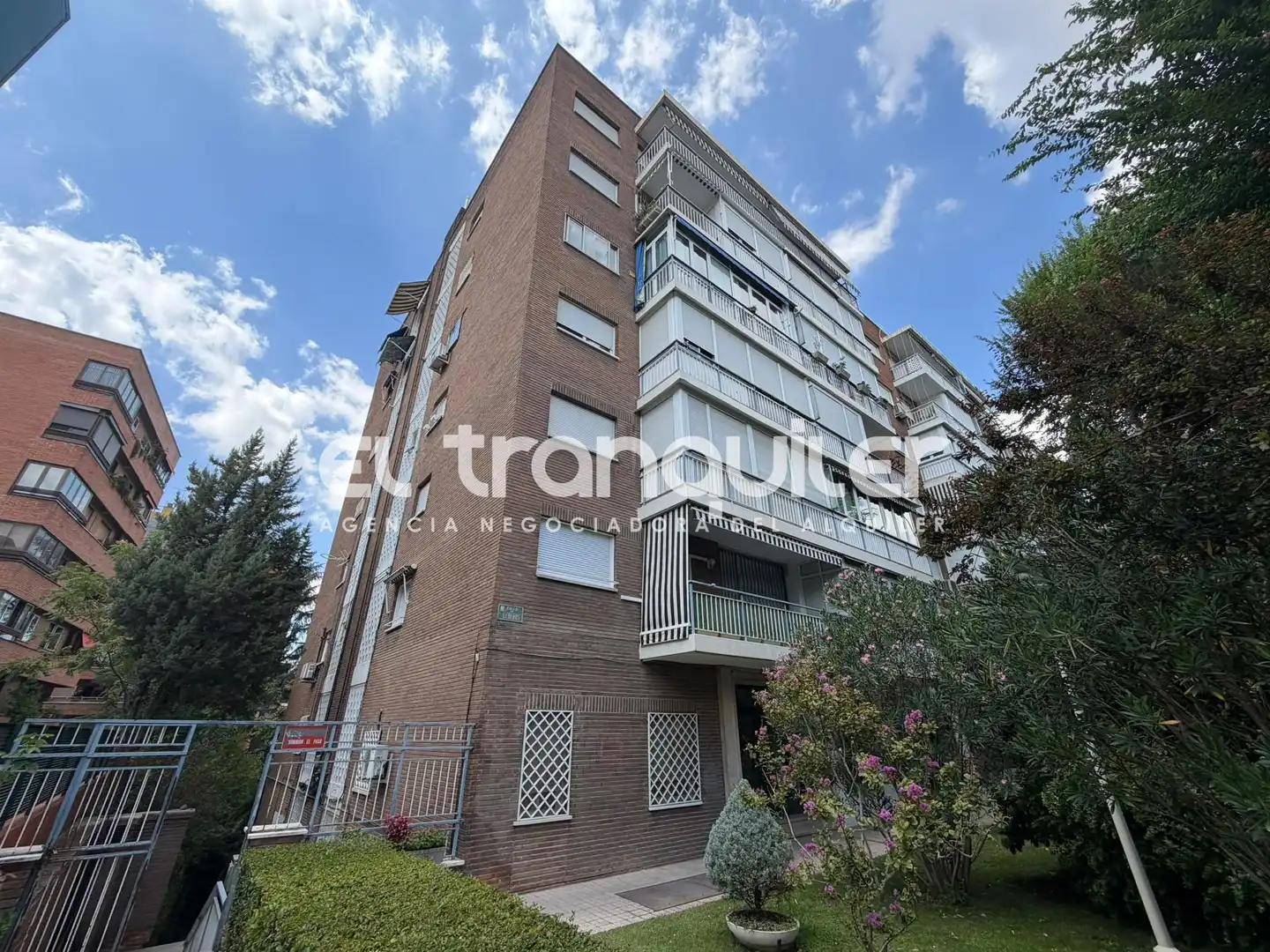 Exterior view of Flat for rent in Madrid  with Air Conditioner, Parquet flooring and Terrace