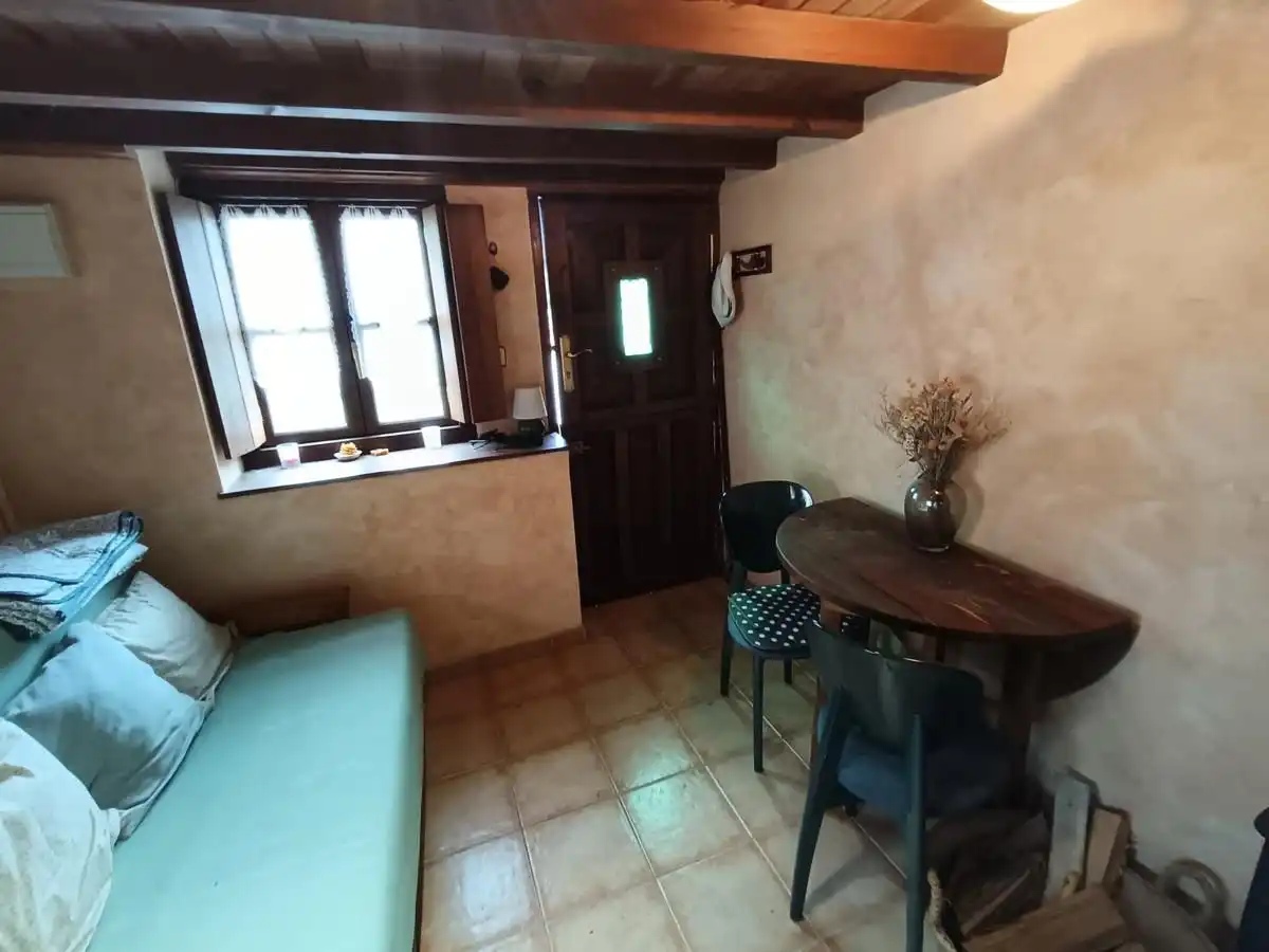 Einfamilien-Reihenhaus zum Verkauf in Llanes mit Heizung und Möbliert