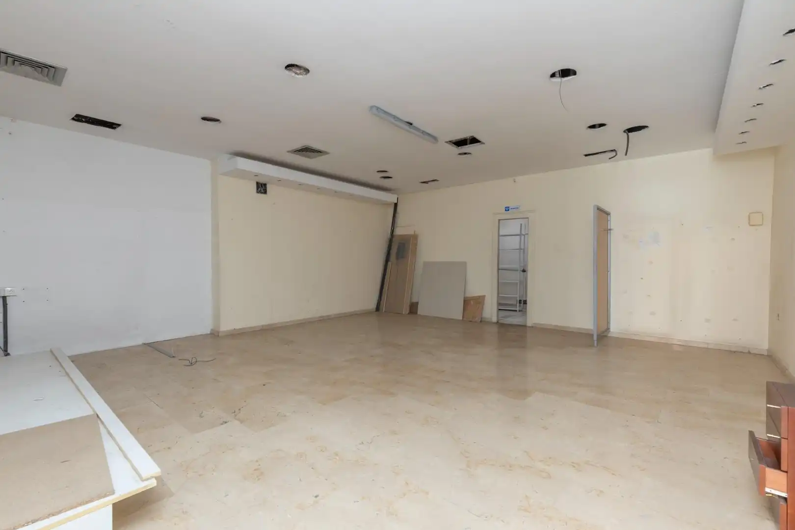 Business premises for sale in Calle Doctor Fermín Garrido 8, imagen 14