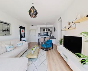 Sala d'estar de Apartament de lloguer en Marbella amb Aire condicionat, Calefacció i Terrassa