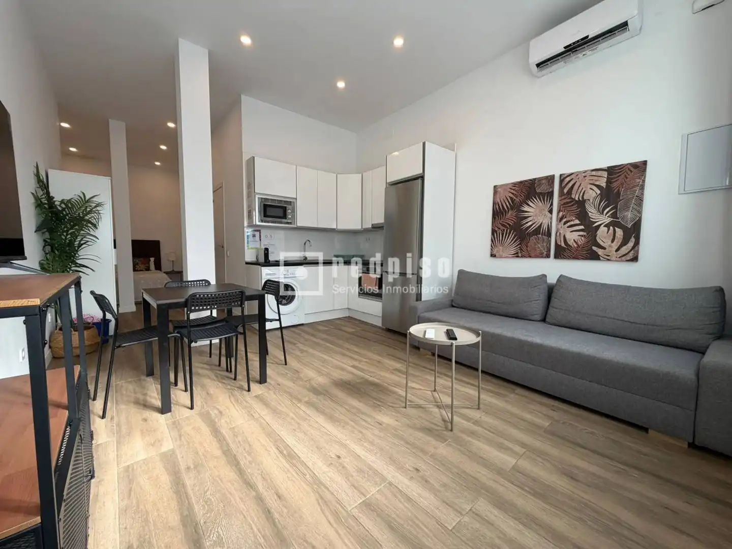 Living room of Study for sale in Madrid  with Furnished