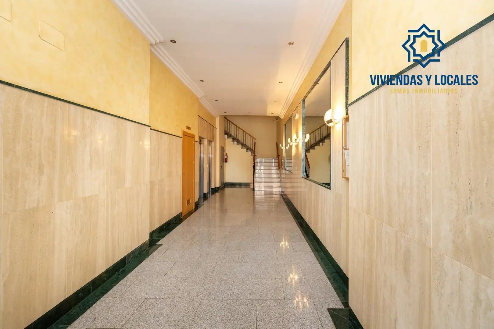 Appartement avec terrasse à vendre à Plaza CIUDAD DE LOS CARMENES, imagen 33