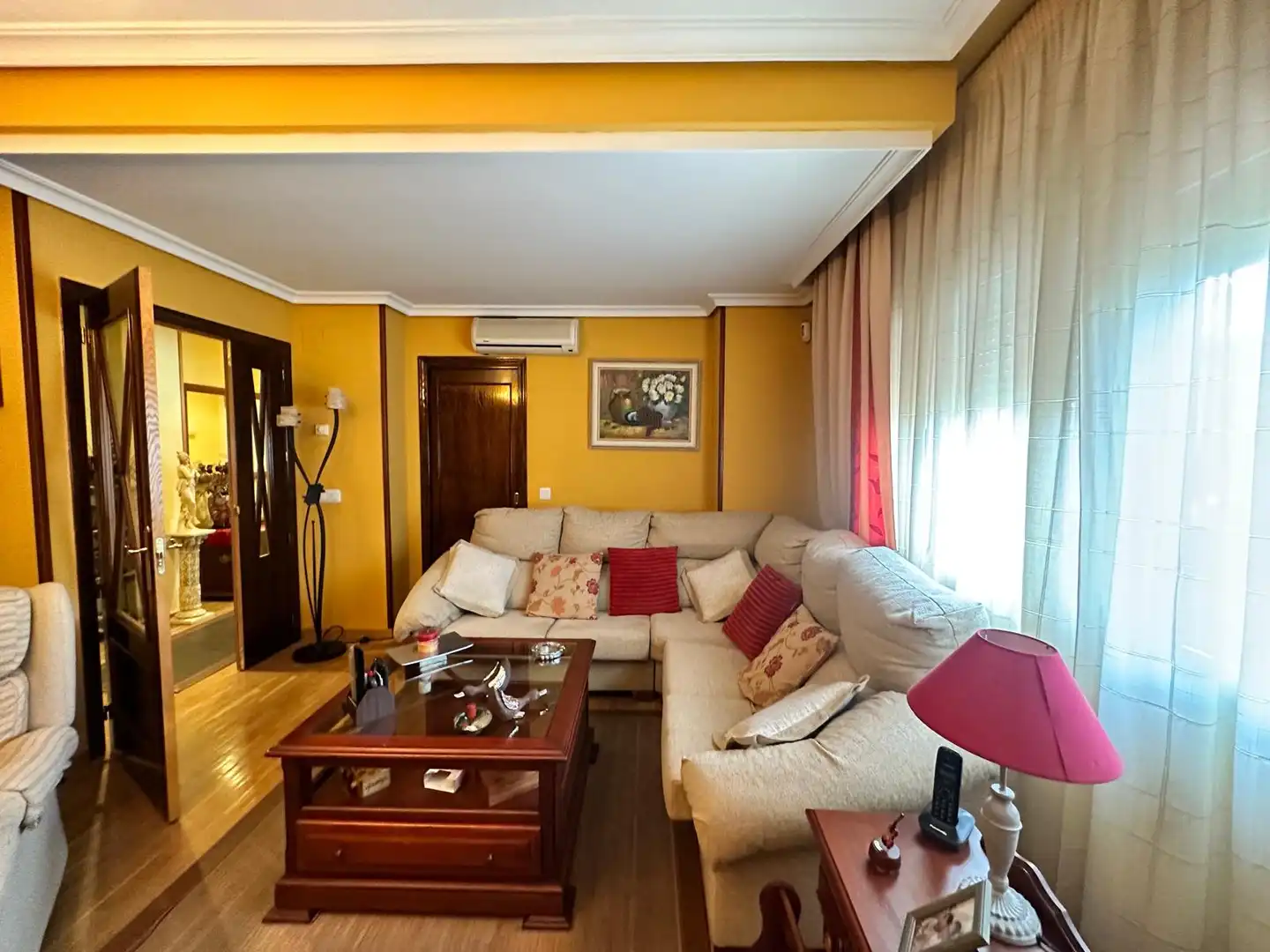 Casa adosada en venta en Calle Suiza, Nuevo Parque