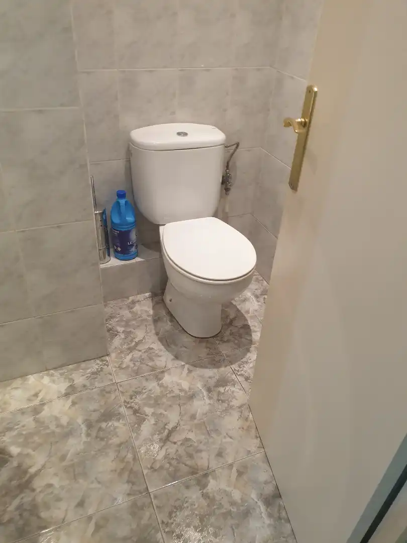Baño de Oficina de alquiler en Barcelona con Terraza