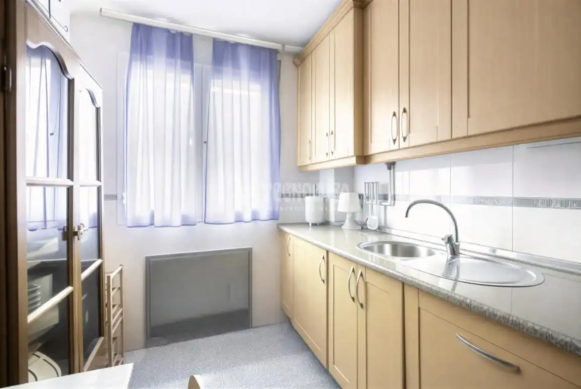 Kitchen of Flat for sale in Las Rozas de Madrid  with Air Conditioner, Heating and Storage room