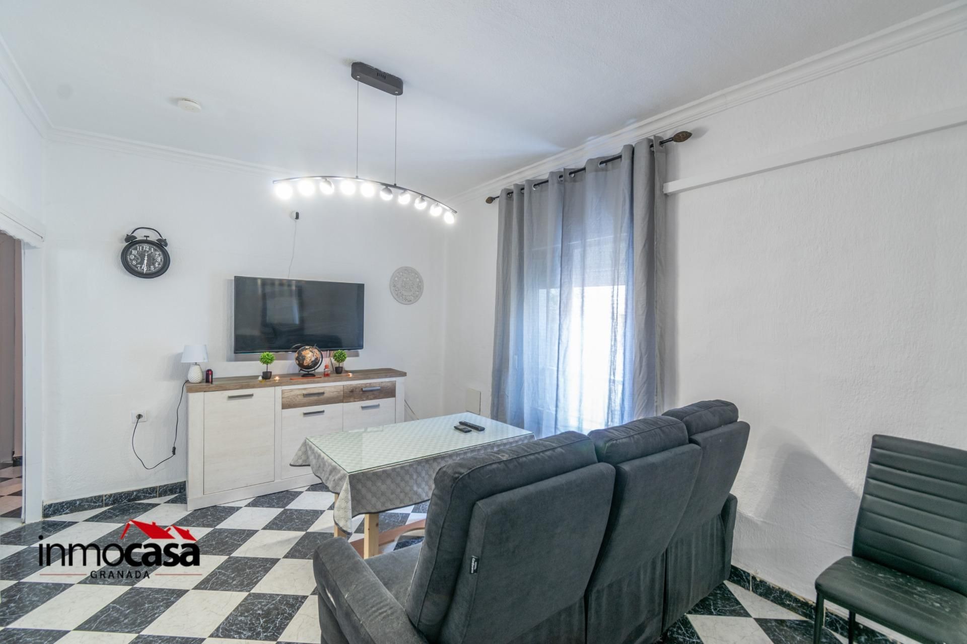 Sala d'estar de Pis en venda en  Granada Capital