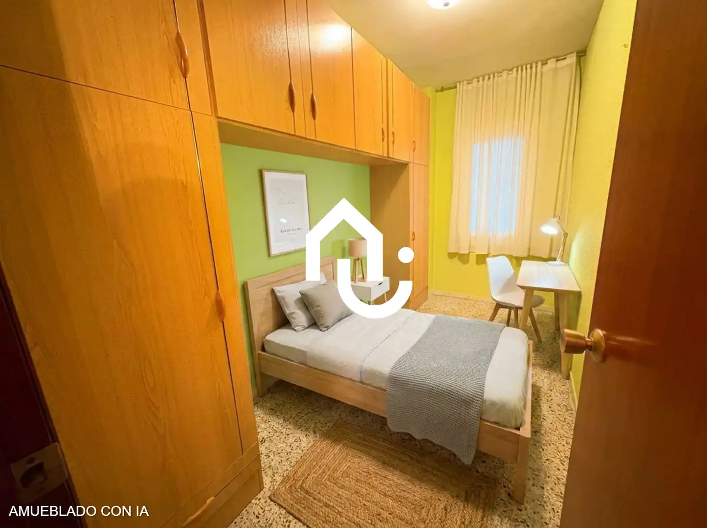 Habitación de Piso en venta en Santa Coloma de Gramenet con Terraza