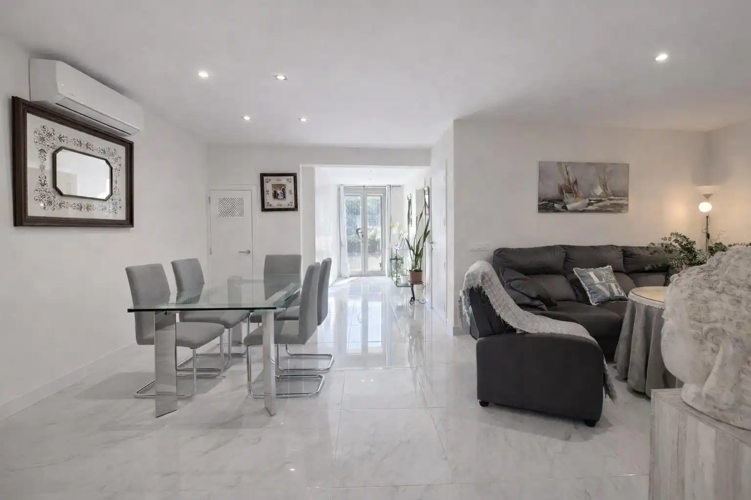 Living room of Houses for sale in Inca  with Air Conditioner, Terrace and Furnished