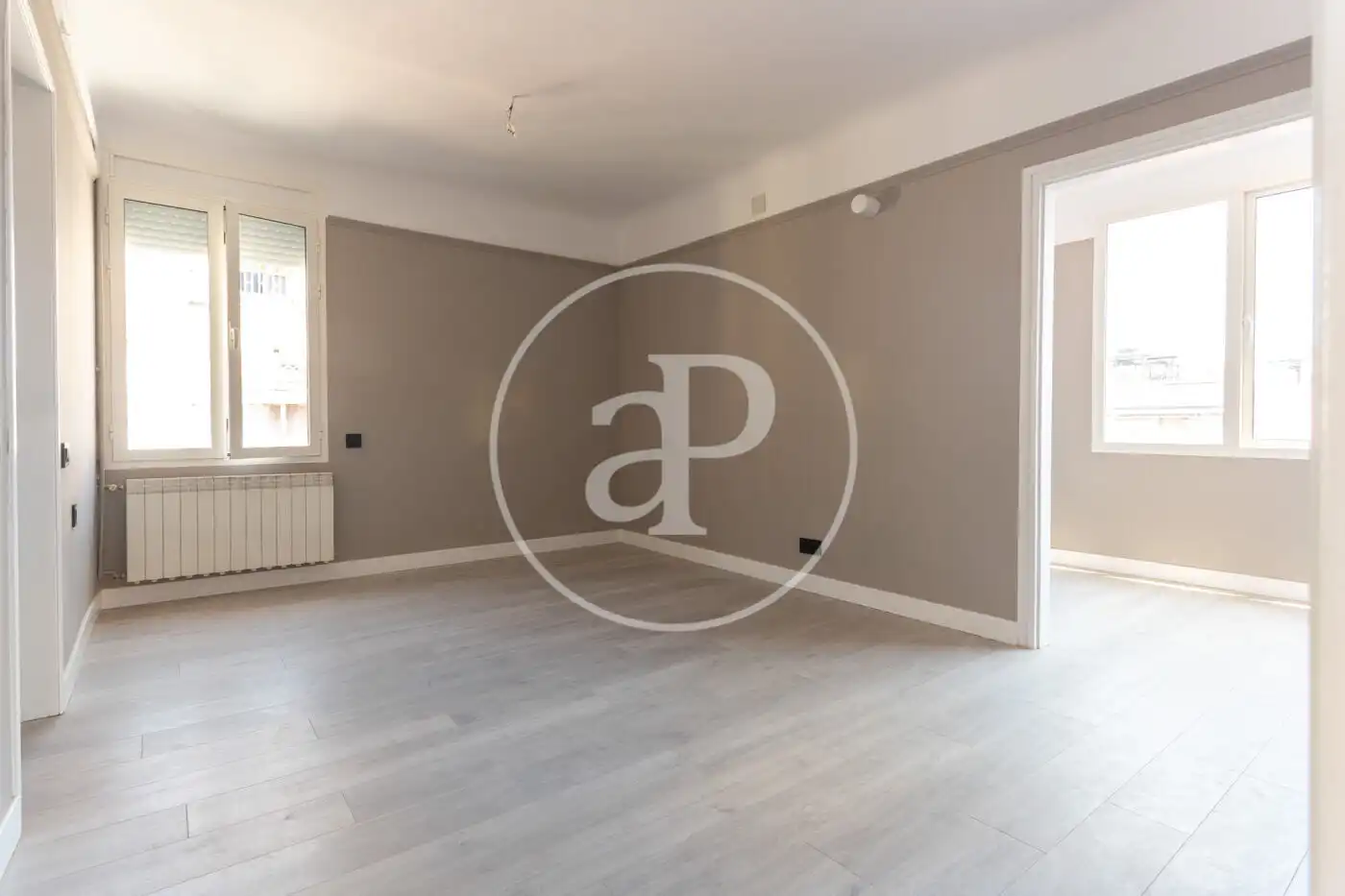 Sala d'estar de Pis en venda en Barcelona amb Aire condicionat i Calefacció