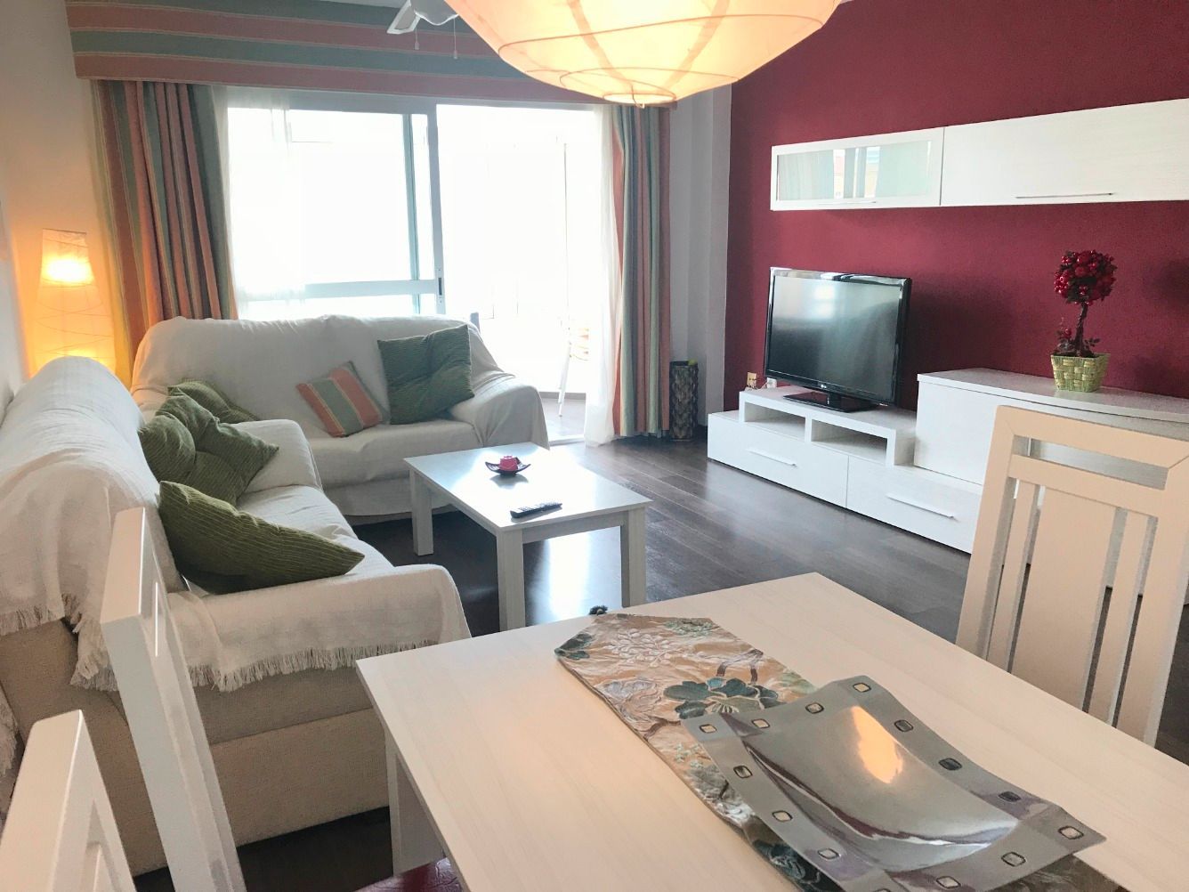 Sala d'estar de Pis de lloguer en Málaga Capital amb Terrassa, Moblat i Forn