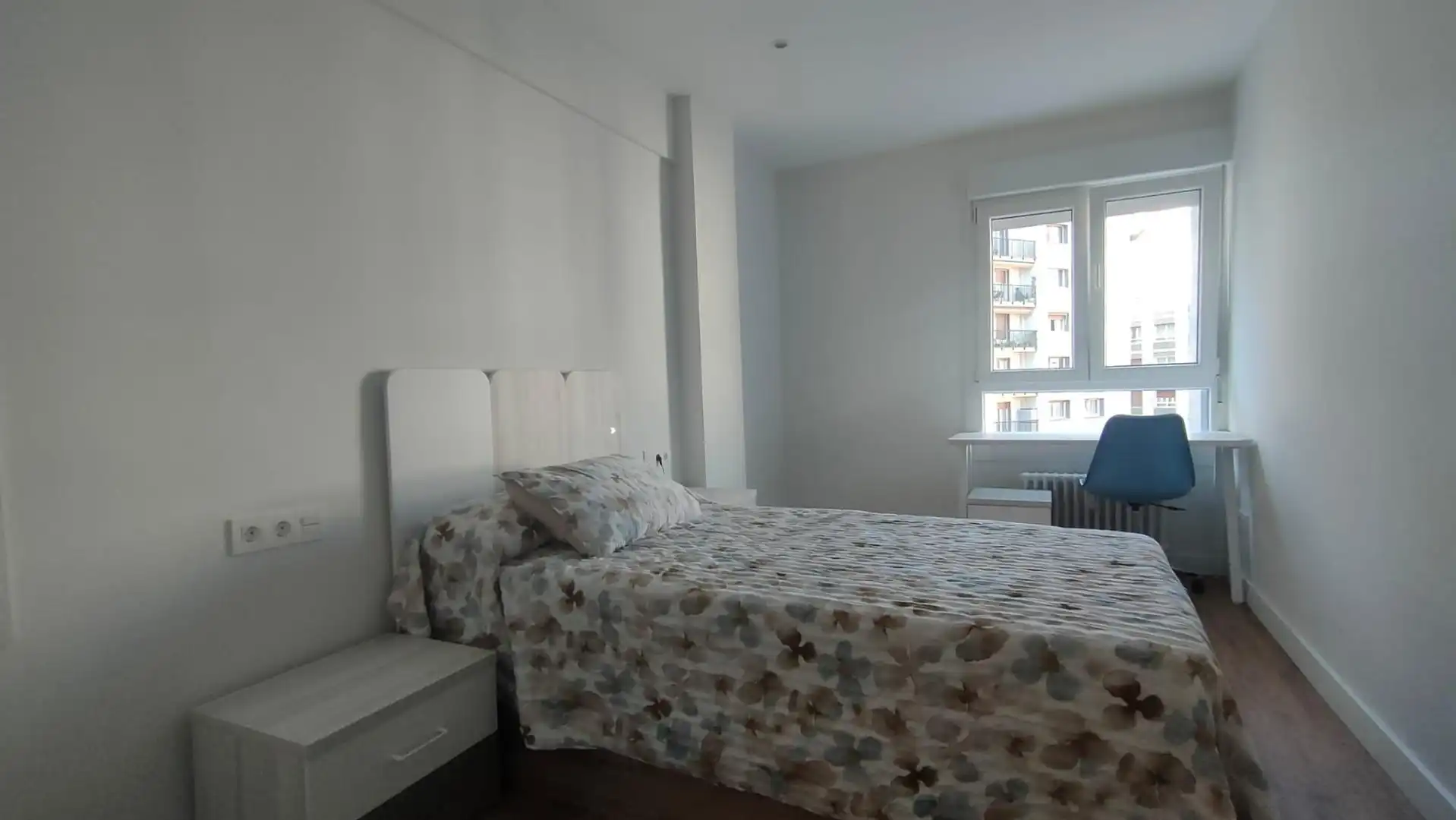 Habitación de Piso de alquiler en Donostia - San Sebastián  con Calefacción, Terraza y Amueblado