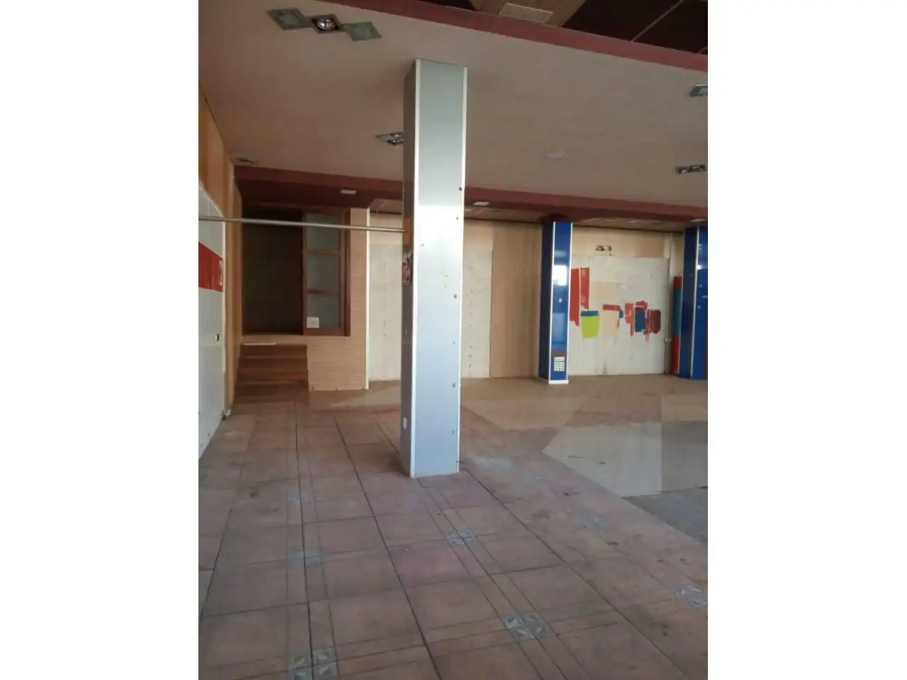 Local comercial en venda a Calle EXTRAMUROS, imagen 9