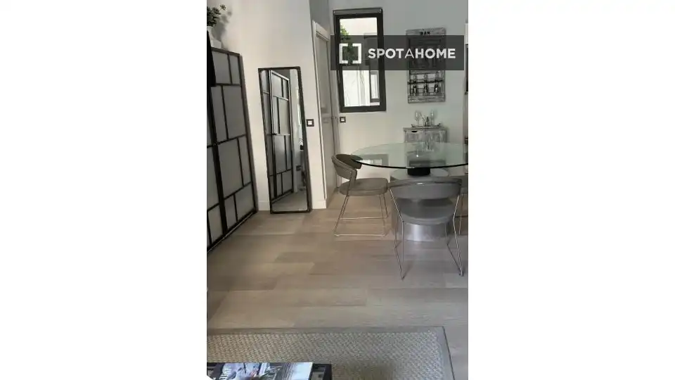 Dining room of Flat for rent in Madrid  with Air Conditioner, Heating and Furnished