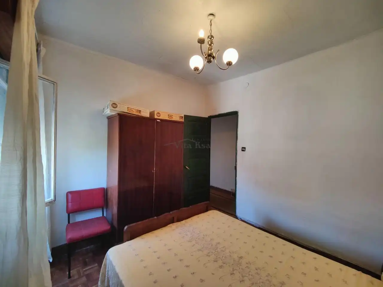 Habitación de Casa o chalet en venta en Ourense Capital  con Jardín privado