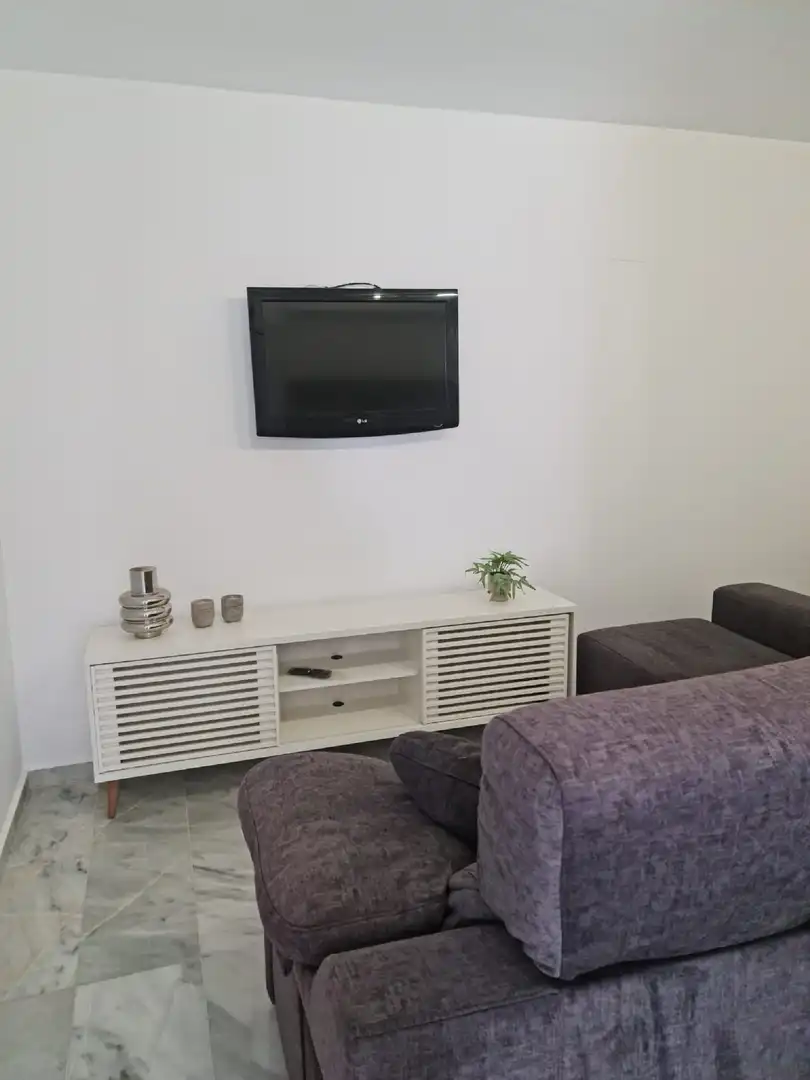 Apartamento con piscina en venta en Playa de Poniente, imagen 2