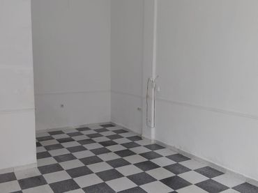 Business premises to rent in Centro - Calzada - Cabo Noval