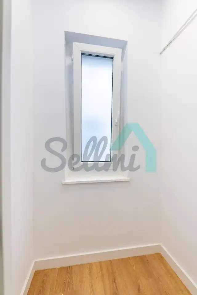 Flat for rent in De Gloria Fuertes, Masip
