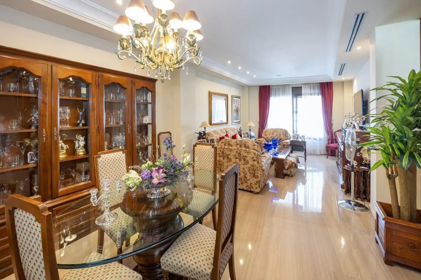 Dining room of Houses for sale in Granada  with Air Conditioner, Heating and Terrace