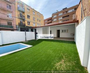 Swimming pool of House or chalet for sale in  Lleida Capital  with Air Conditioner, Heating and Private garden