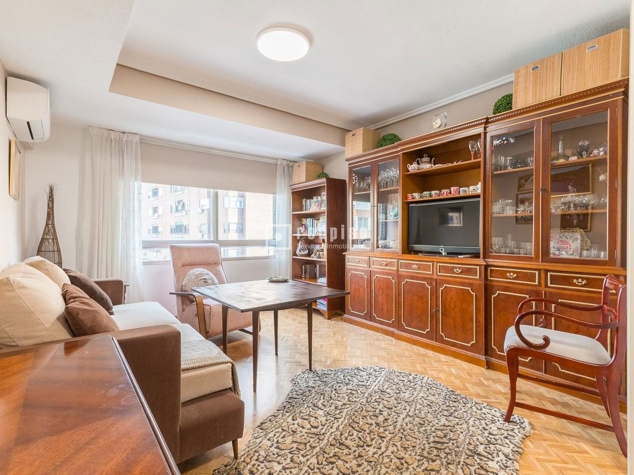 Sala d'estar de Pis en venda en  Valencia Capital amb Aire condicionat, Parquet i Terrassa