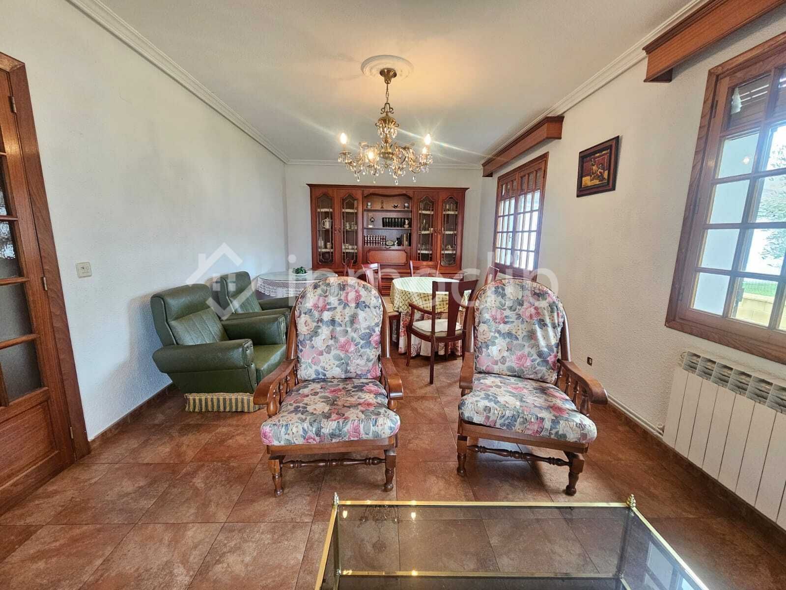 Living room of House or chalet for sale in La Fuente de San Esteban   with Heating, Storage room and Furnished