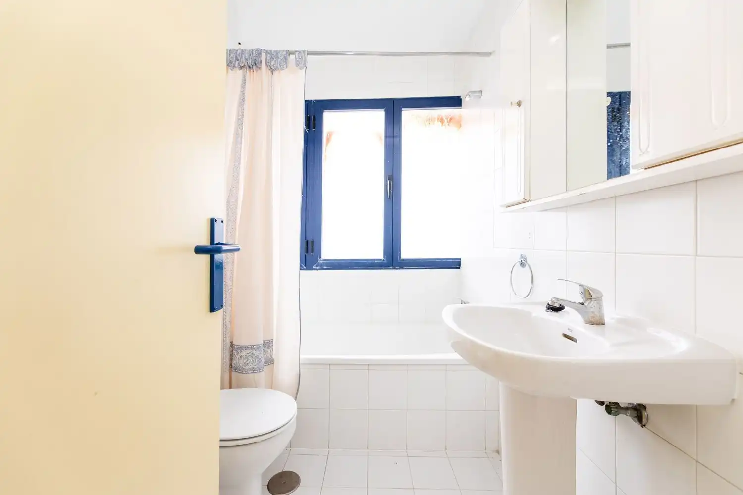 Baño de Edificio en venta en Riocabado