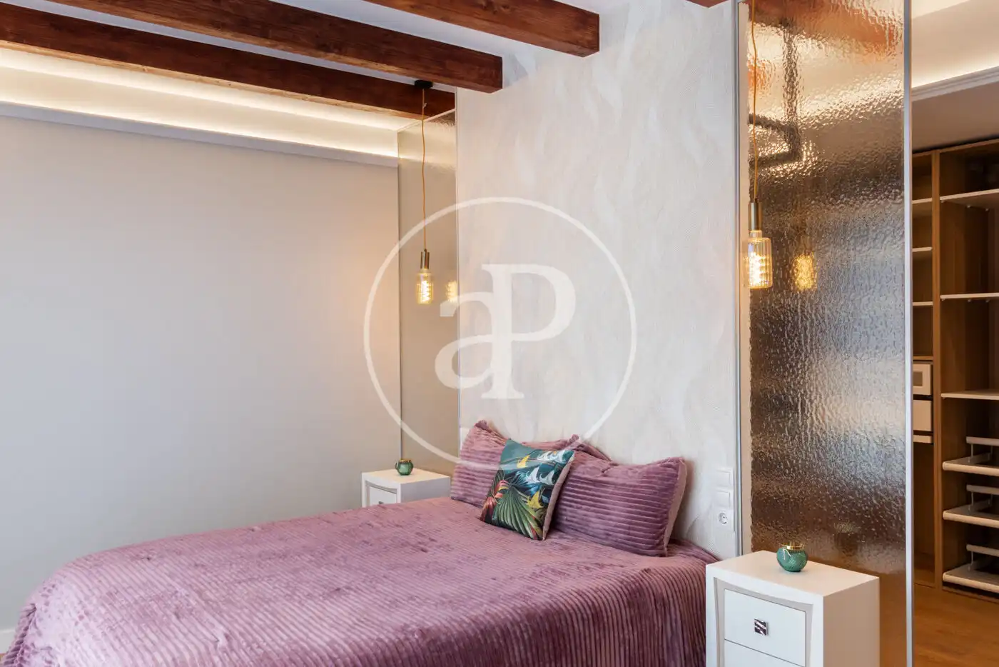 Habitación de Loft en venta en Valencia con Aire acondicionado, Calefacción y Terraza