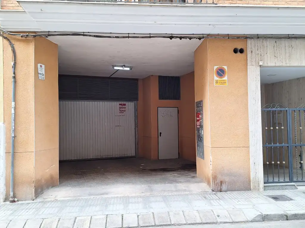 Individuale in vendita a Casc Urbà, imagen 2