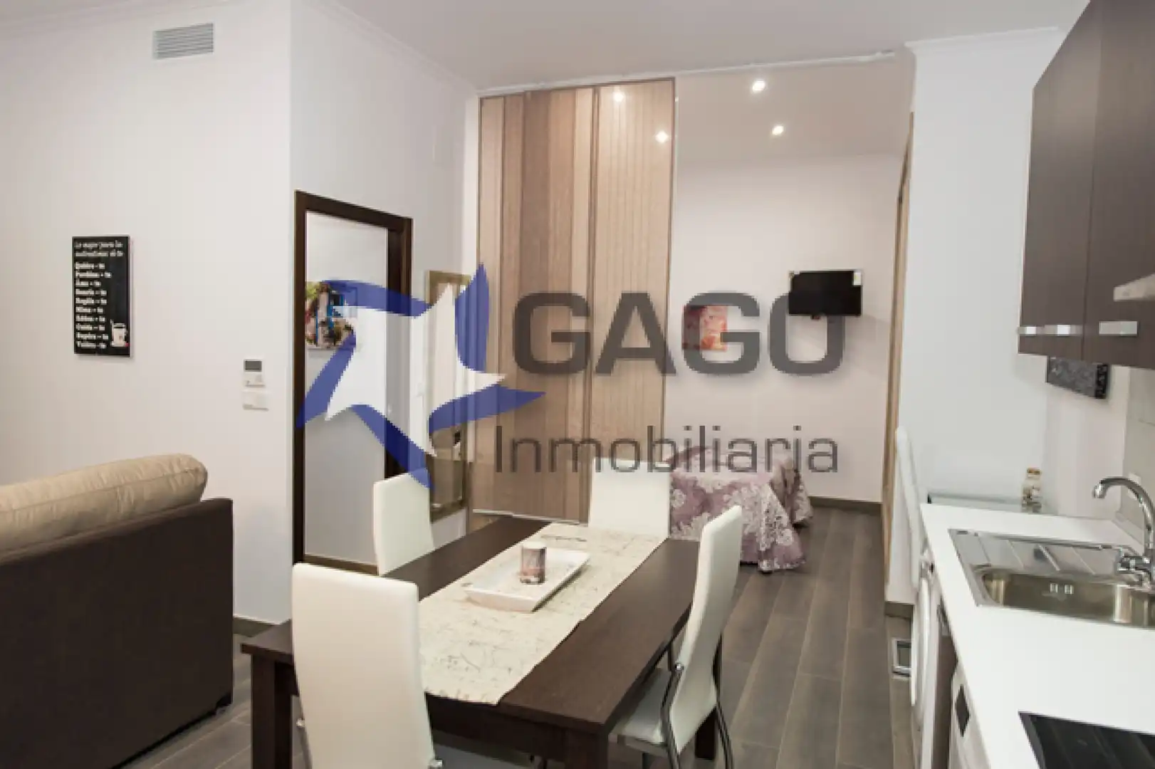 Sala de estar de Estudio de alquiler en Córdoba con Aire acondicionado
