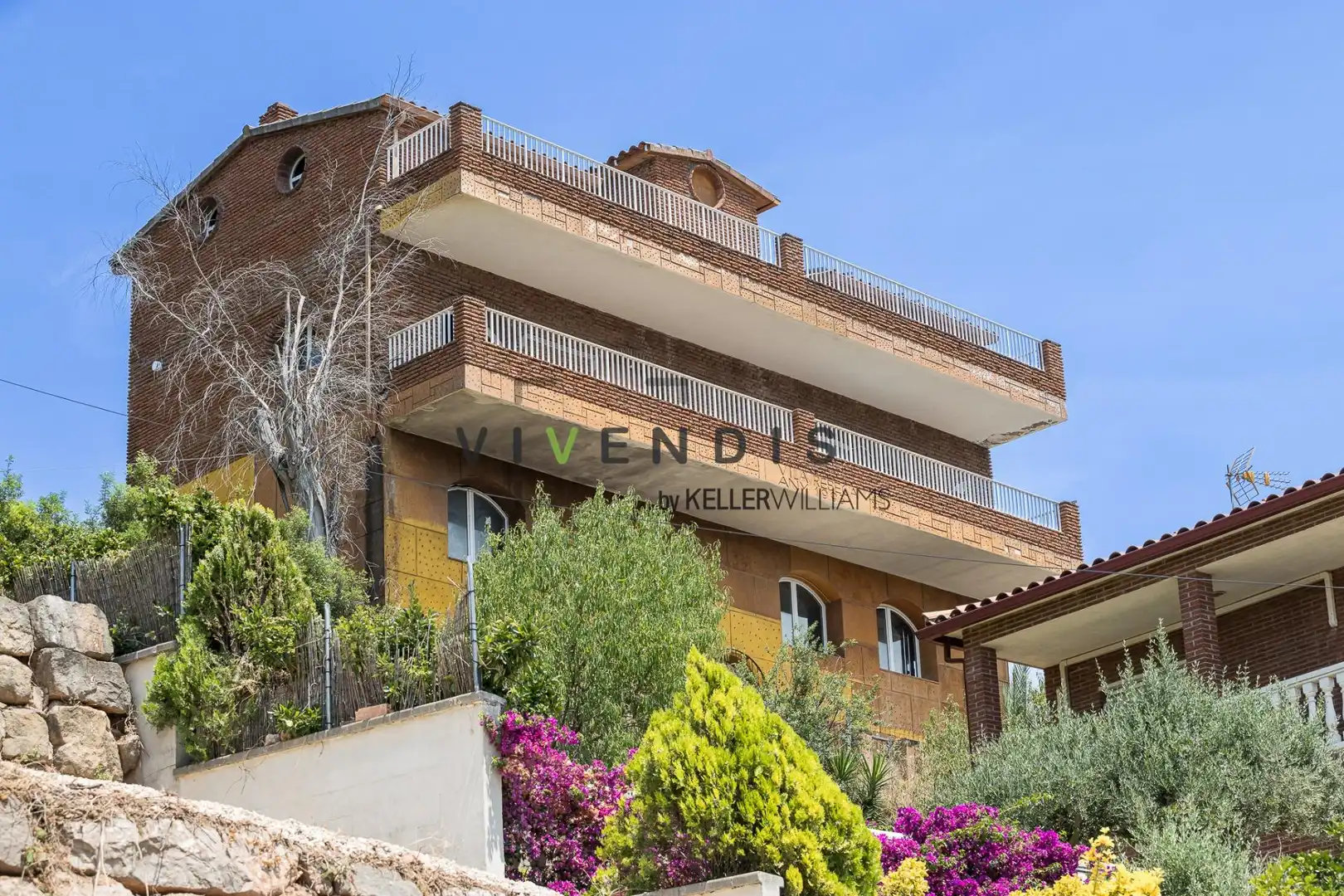 Vista exterior de Casa o xalet en venda en Corbera de Llobregat