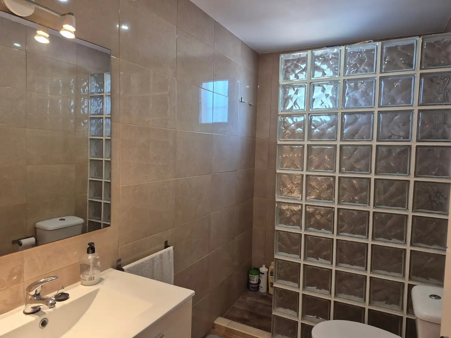 Baño de Edificio en venta en Chiclana de la Frontera