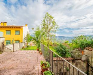 Jardí de Casa o xalet en venda en Sant Pere de Torelló amb Calefacció, Jardí privat i Terrassa