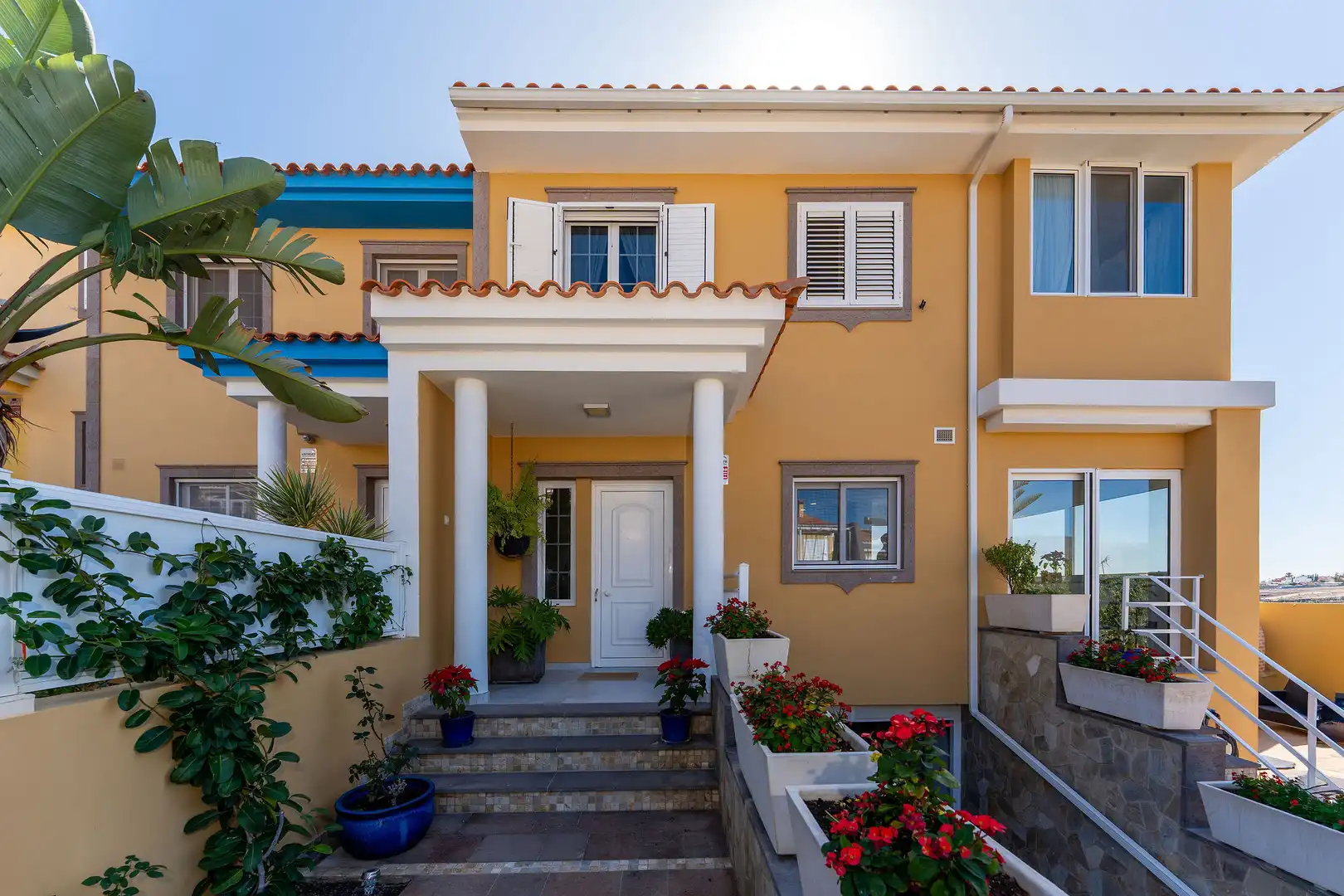 Casa adosada en venta en José Aguiar, Montaña - La Data